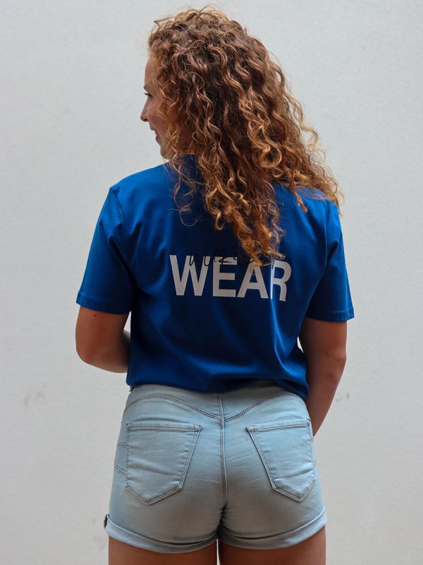 Een matchend shirt voor met valentijn van Wurban Wear kan een chique anwb koppel outfit vormen