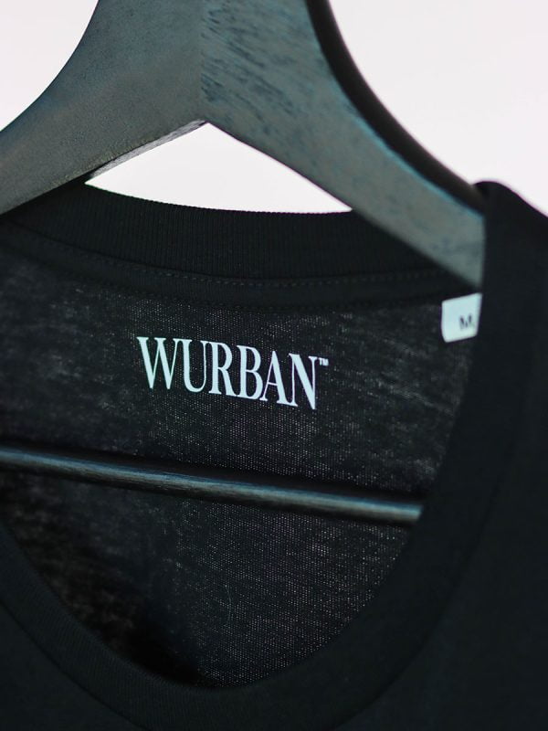 Een chinese dragon casual t shirt van Wurban Wear met daarop een draak als mytisch wezen in een japanse stijl