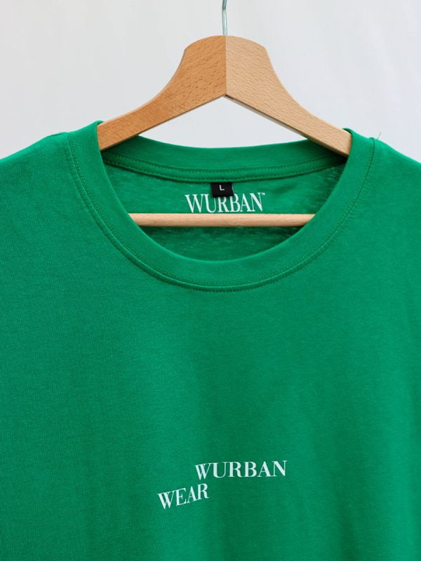 een never waste talent groene sport shirt van wurban wear is een oversized shirt vol motivatie