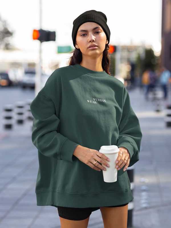 de never waste talent groene sweater van wurban wear is een sport sweater vol motivatie