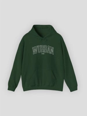 Een witte hoodie van wurban wear, dit is een varsity hoodie geïnspireerd uit de old school university style