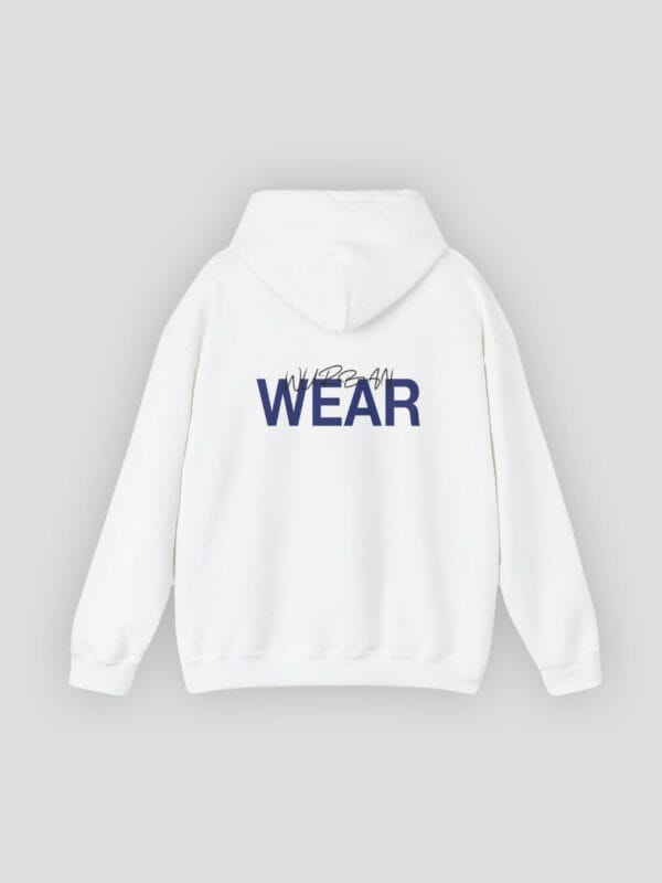 Een matchende hoodie voor met valentijn van Wurban Wear kan een chique anwb koppel outfit vormen
