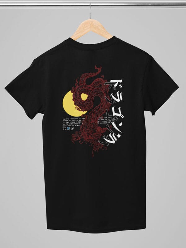 Een chinese dragon casual t shirt van Wurban Wear met daarop een draak als mytisch wezen in een japanse stijl
