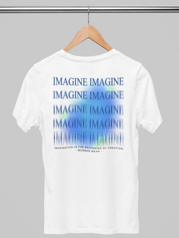 Een oversized shirt met de inspirerende woorden imagine en imagination van Wurban Wear
